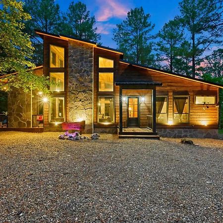Luxury Cabin In The Woods With Hot Tub And Yard Games! Broken Bow Dış mekan fotoğraf