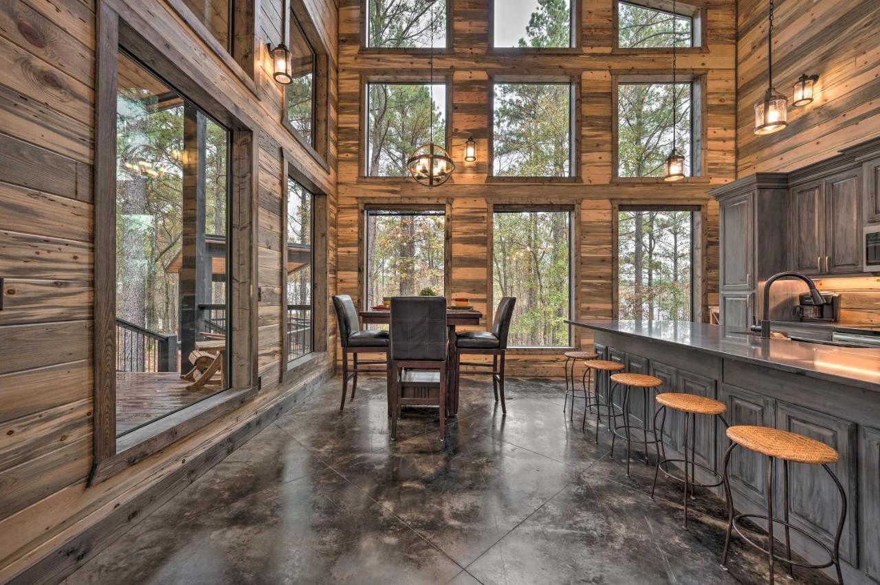 Luxury Cabin In The Woods With Hot Tub And Yard Games! Broken Bow Dış mekan fotoğraf