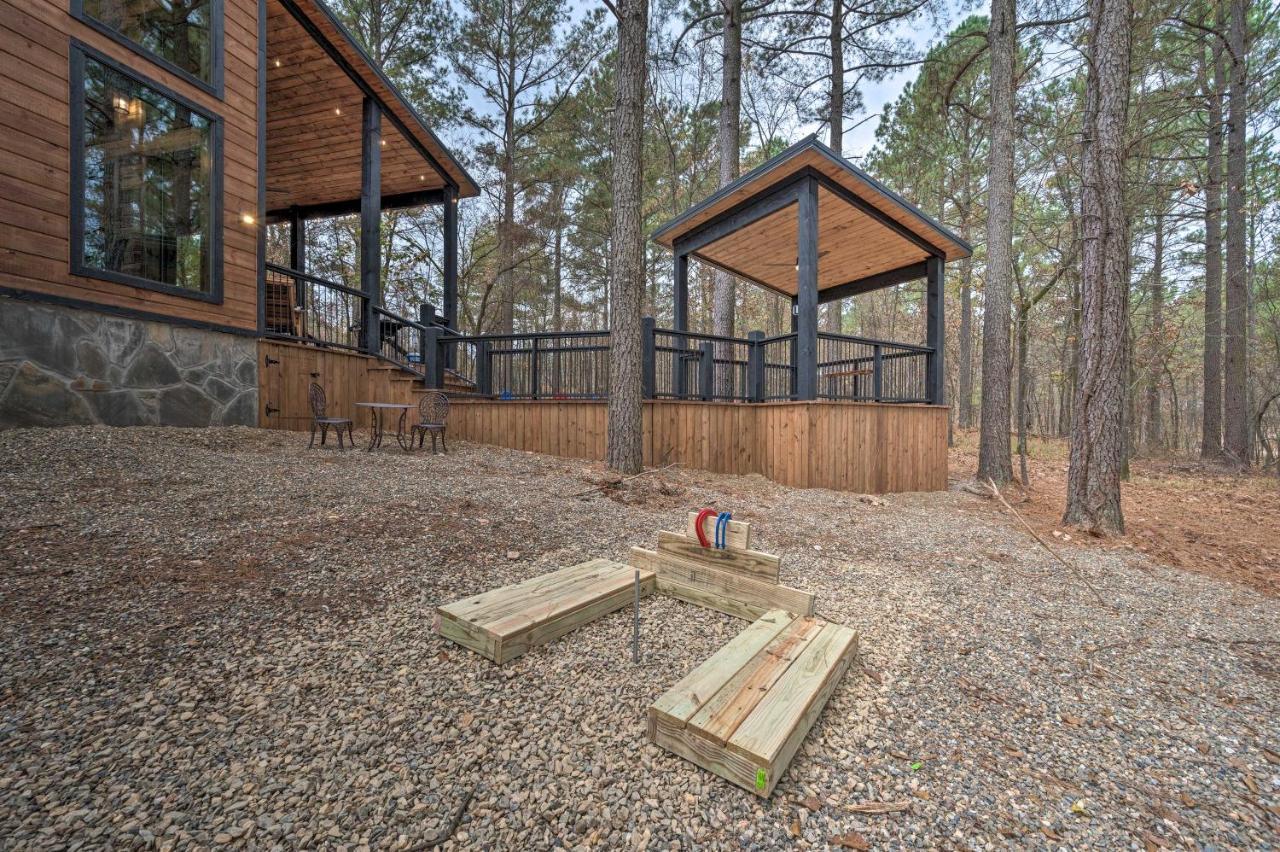 Luxury Cabin In The Woods With Hot Tub And Yard Games! Broken Bow Dış mekan fotoğraf