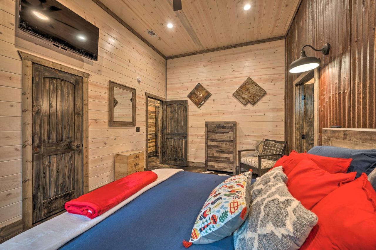 Luxury Cabin In The Woods With Hot Tub And Yard Games! Broken Bow Dış mekan fotoğraf